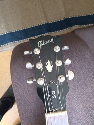 Guitarra Eléctrica Gibson SG Standar