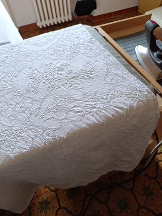 Copriletto pregiato bianco misto lino cotone