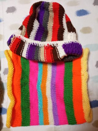 Conjunto Bragas y Gorro Lana Hecho a Mano