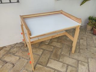 Escritorio infantil IKEA FLISAT madera regulable