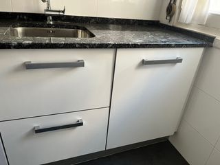 Cocina completa, campana, horno, placa y microonda