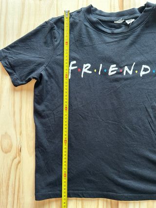 Camiseta Friends Negra Vintage