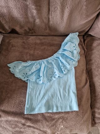 Top Zara volantes azul talla 8-9