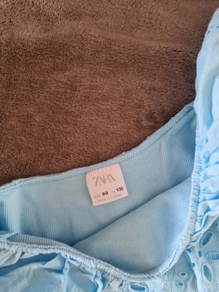 Top Zara volantes azul talla 8-9