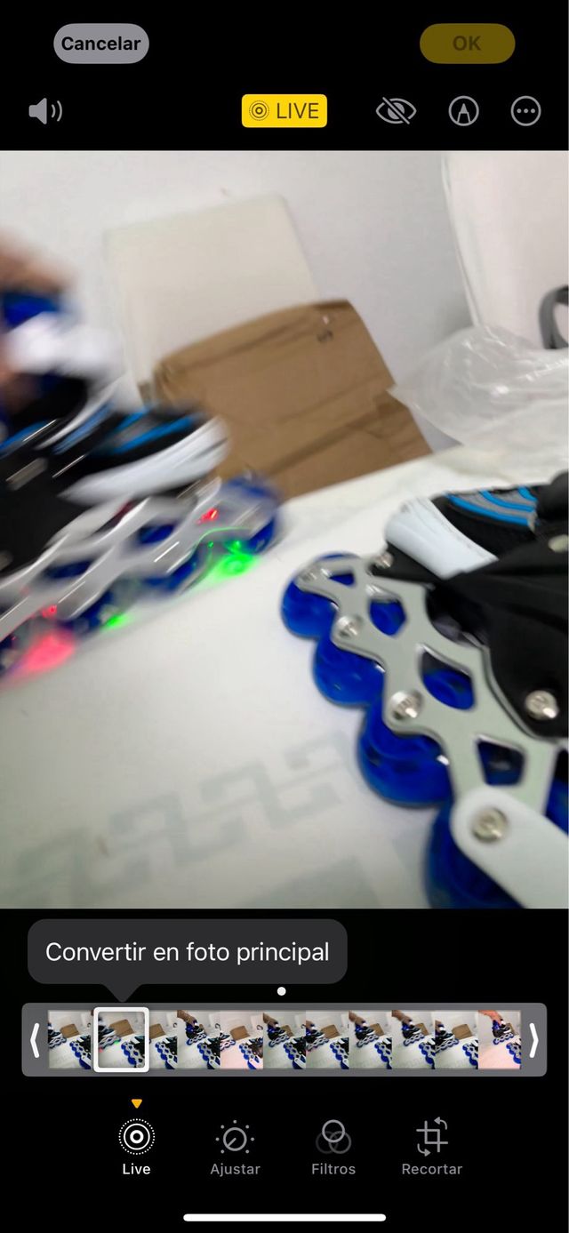 Patines ajustables azules con luces NUEVOS
