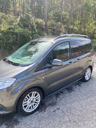 Ford Tourneo Courier 2020