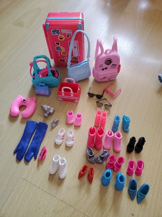 Abbigliamento e accessori Barbie