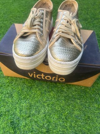 Zapatos Victoria Mujer Talla 38 Oro