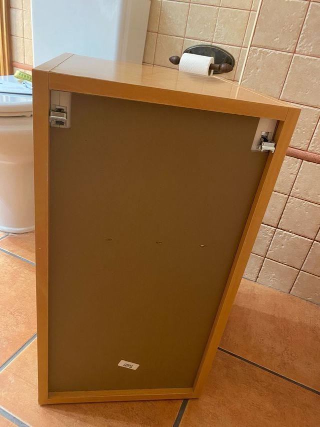 Mueble de baño de madera colgante