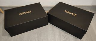 Versace. Scatola Nera. uomo