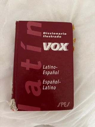 Diccionario Ilustrado Vox Latino-Espaol ESP-Lat...