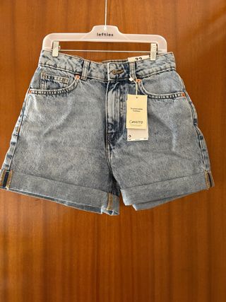 Shorts vaqueros Mango.