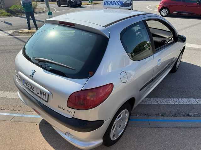 Peugeot 206 2003 HDI 