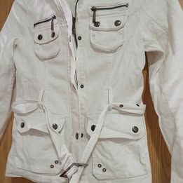 Chaqueta de entretiempo blanca