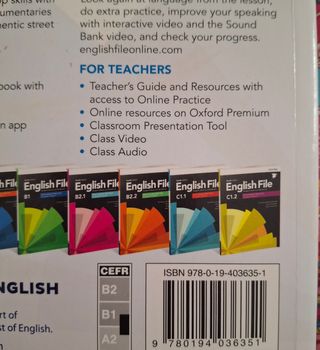 English File A2/b1 Student's Book And Workbook ...