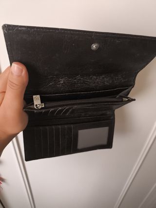 Cartera de piel efecto cocodrilo