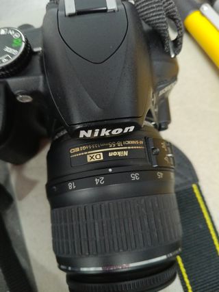 Cámara Nikon D3100 Negra