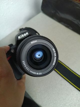 Cámara Nikon D3100 Negra