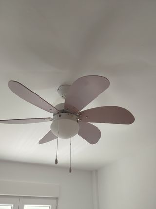 Ventilador de techo con luz 

