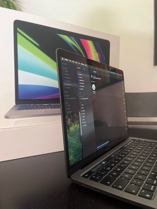 MacBook Pro M1 16GB RAM 512GB SSD 13 Gris Espacial