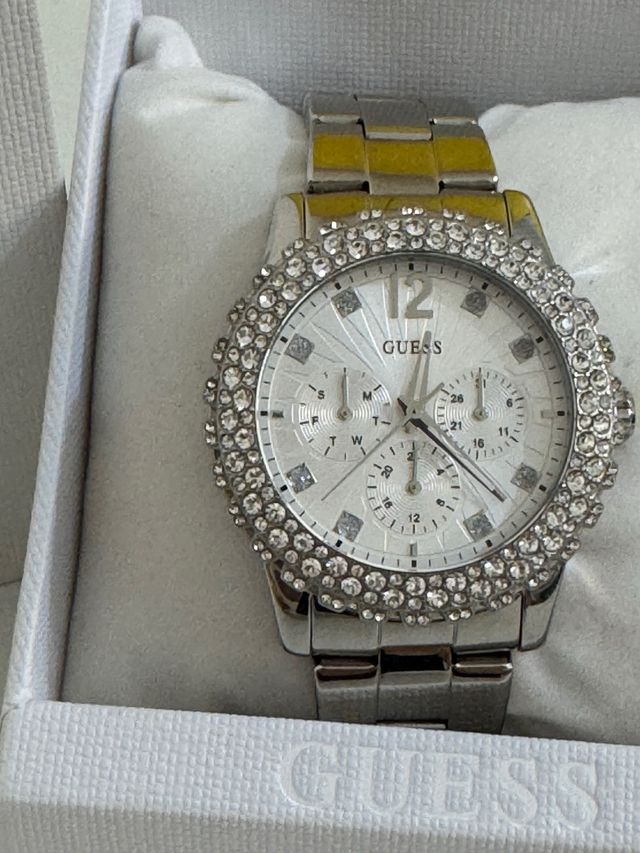 Orologio Guess Donna Argento e Bianco