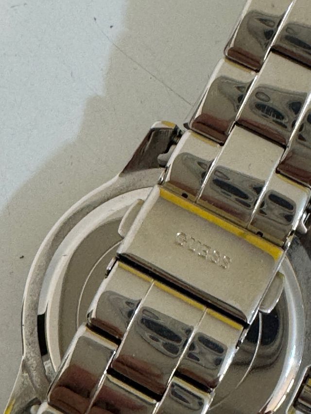 Orologio Guess Donna Argento e Bianco