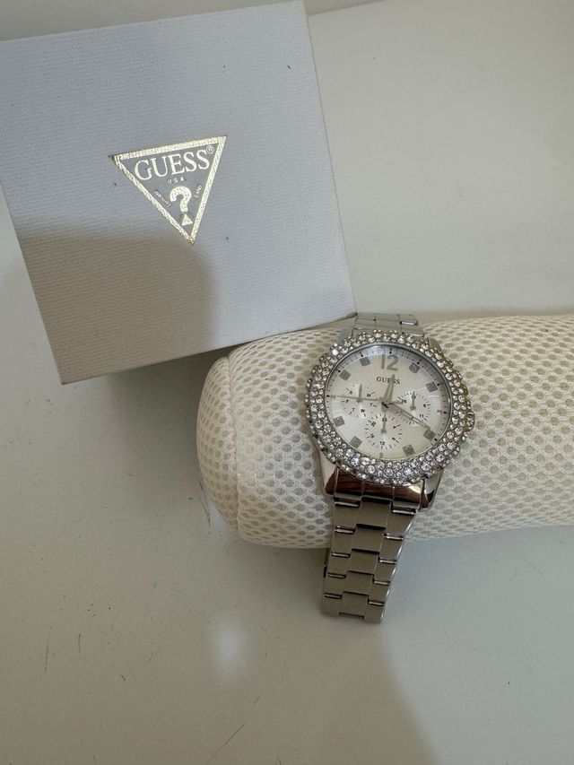 Orologio Guess Donna Argento e Bianco