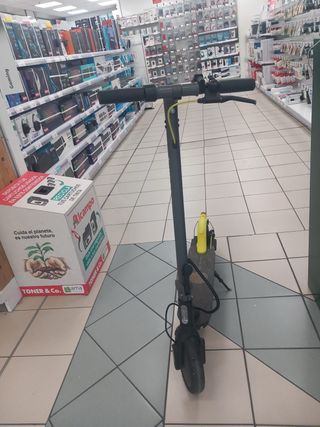 Patinete Eléctrico Gris