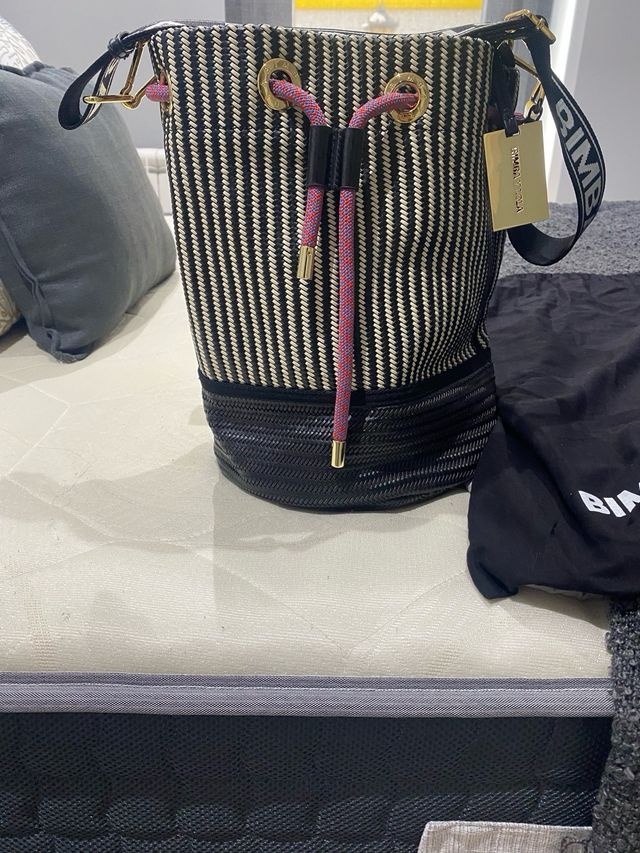 Bolso bombonera Bimba y Lola negro