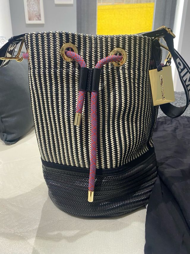 Bolso bombonera Bimba y Lola negro