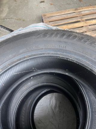 Neumáticos Bridgestone Dueler H/P 225/60R17