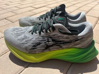 Asics Novablast 3 