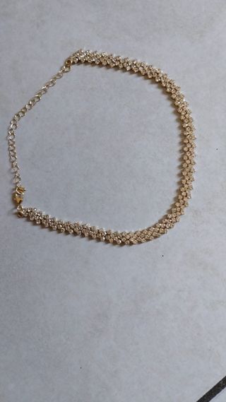 Collana girocollo con strass dorata e argentata