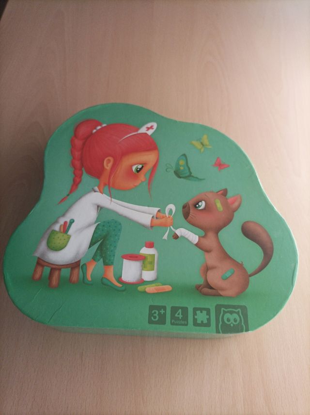 Puzzle infantil médico y animal