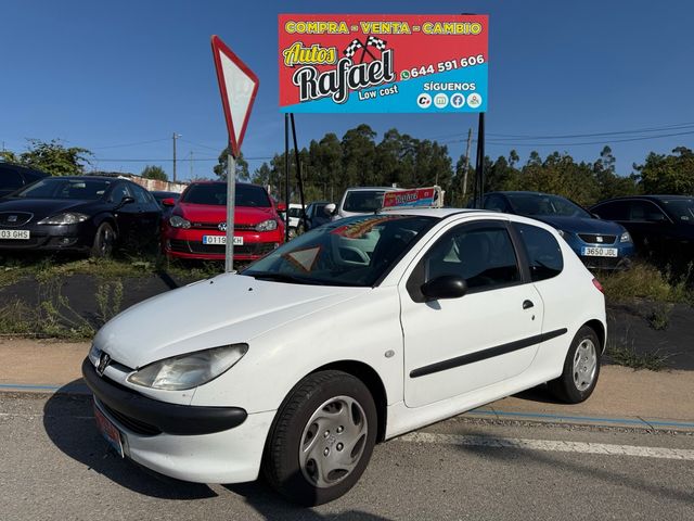 Peugeot 206 HDI *GANCHO DE REMOLQUE*