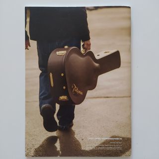 Catálogo de instrumentos Takamine