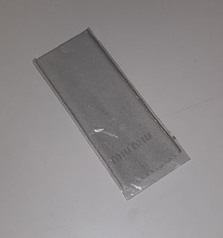 Panno Pulizia Occhiali Miu Miu Grigio Originale