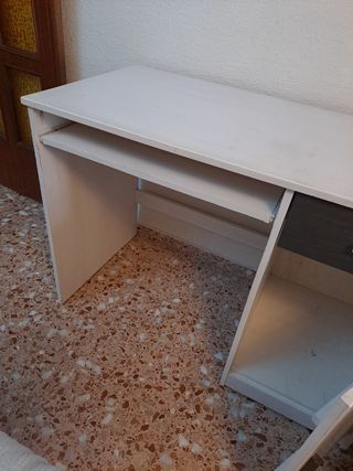 Escritorio madera blanco y marrón