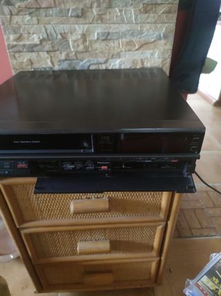 Reproductor VHS Panasonic profesional NV-G12