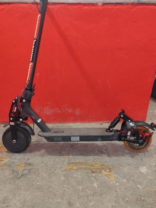 Reparación patinetes eléctricos, cambio de ruedas