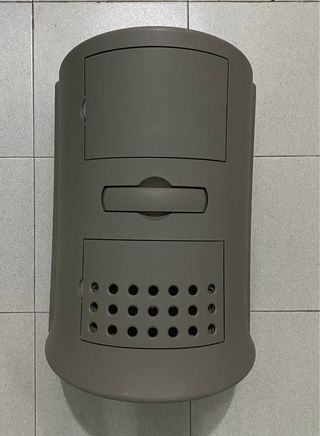 Arenero Cubierto XXL para Gatos
