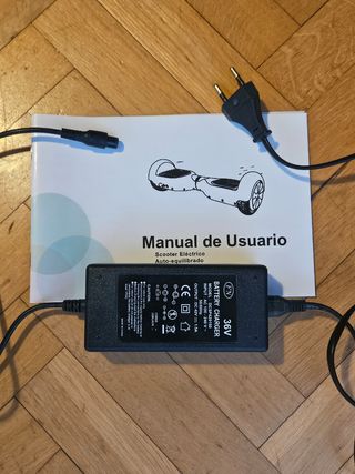 Hoverboard con luces LED. Monopatín Eléctrico.