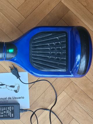 Hoverboard con luces LED. Monopatín Eléctrico.