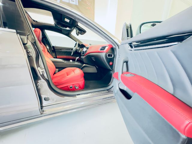 Maserati Ghibli 2021
