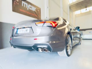 Maserati Ghibli 2021