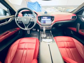 Maserati Ghibli 2021