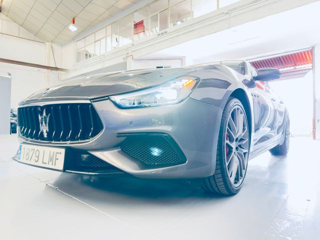 Maserati Ghibli 2021
