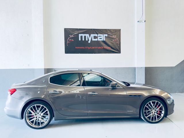 Maserati Ghibli 2021