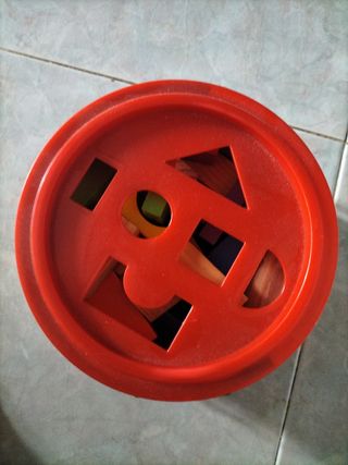 Juguetes de madera para enhebrar y 2 mas