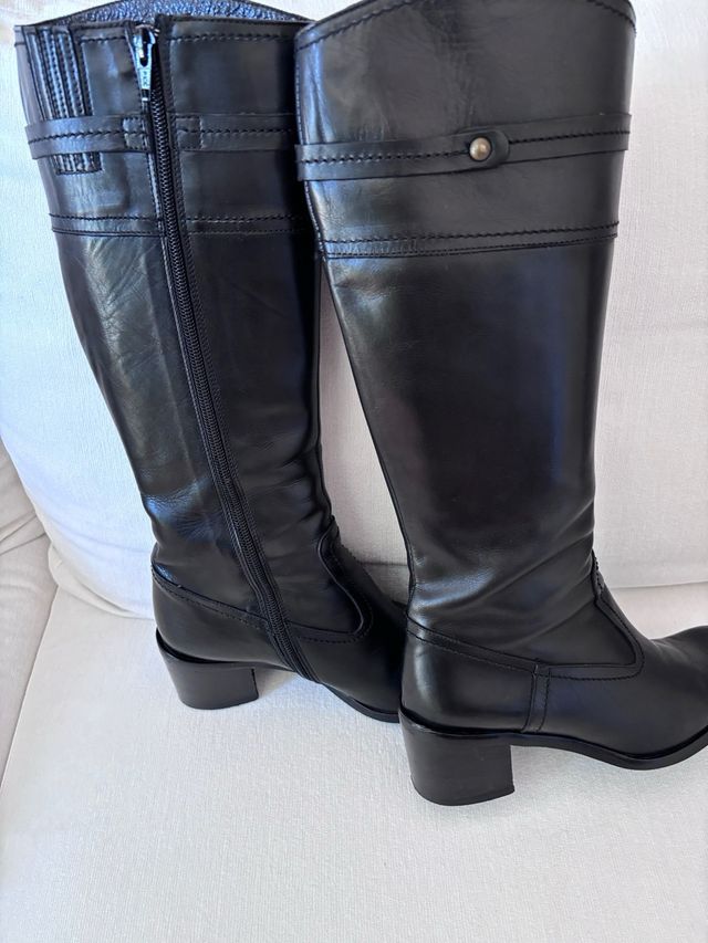 Stivali in pelle neri Romanelli Tg 36